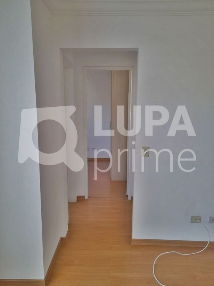 Apartamento à venda com 2 quartos, 64m² - Foto 3
