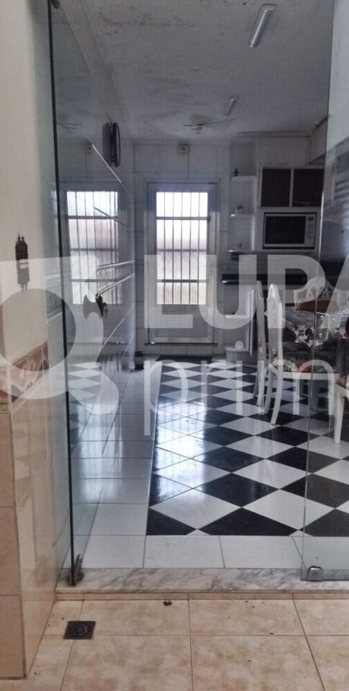 Casa, 3 quartos, 244 m² - Foto 2