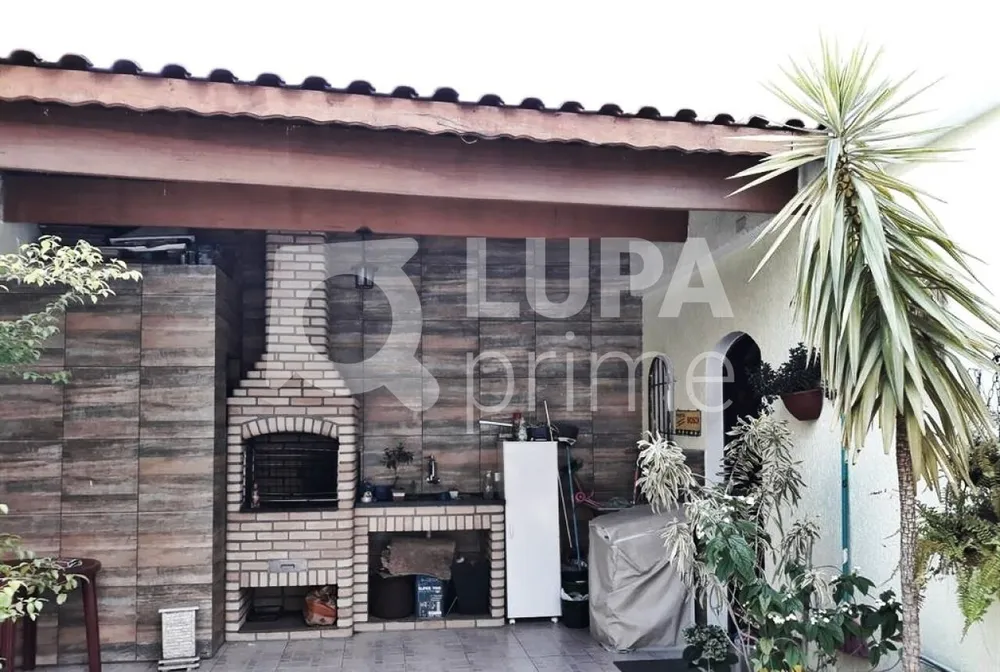 Casa, 4 quartos, 191 m² - Foto 2