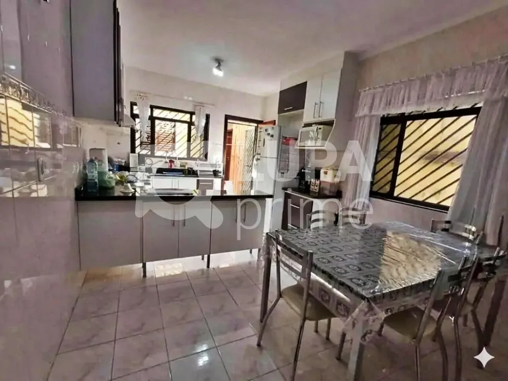 Casa, 3 quartos, 115 m² - Foto 4