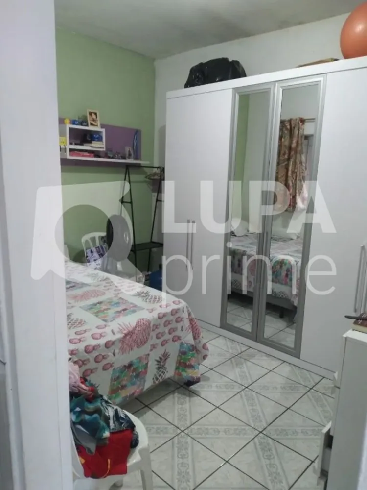 Casa, 7 quartos, 175 m² - Foto 2