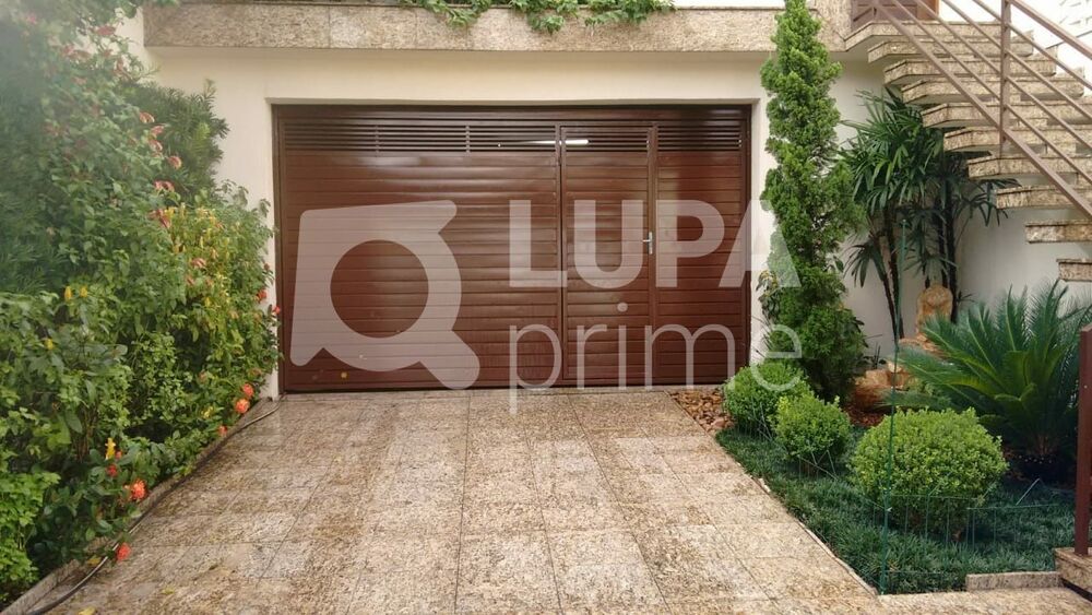 Casa, 3 quartos, 222 m² - Foto 2