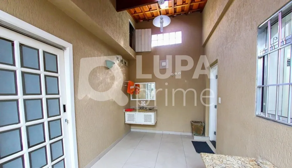 Casa, 3 quartos, 207 m² - Foto 12