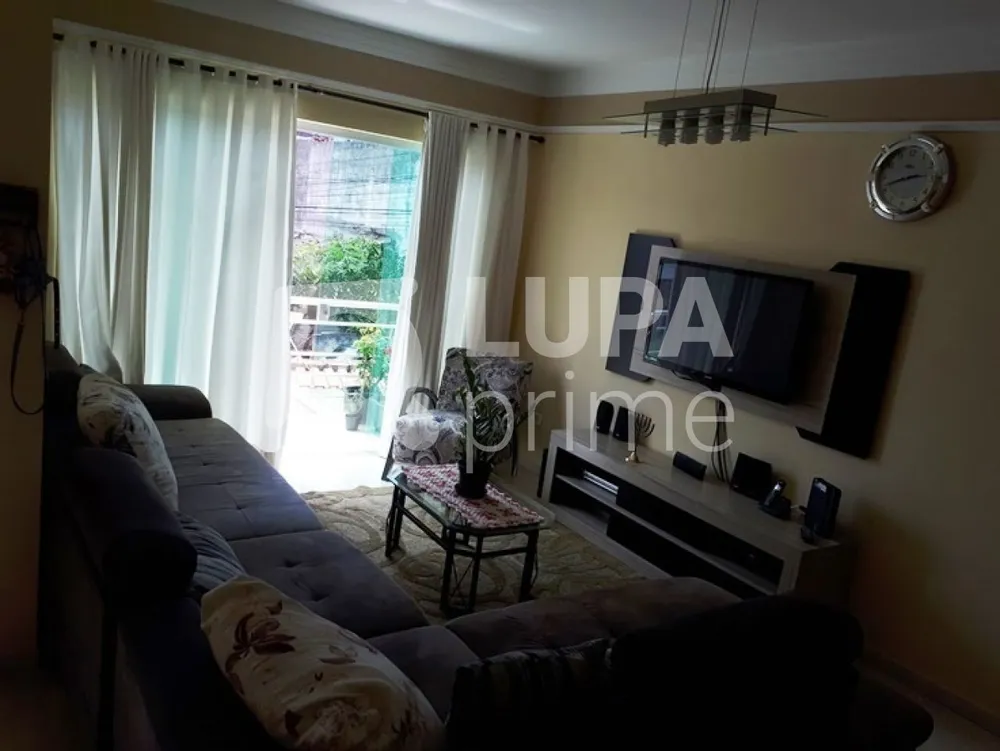 Casa, 3 quartos, 141 m² - Foto 2
