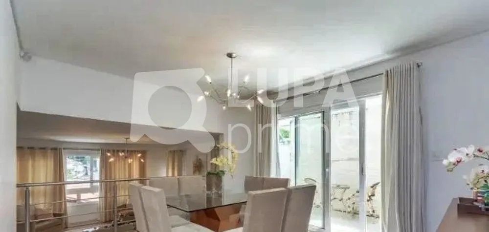 Casa, 5 quartos, 442 m² - Foto 2