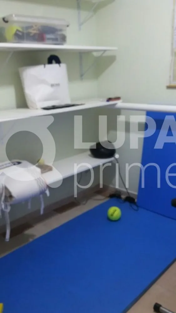 Casa, 3 quartos, 250 m² - Foto 1