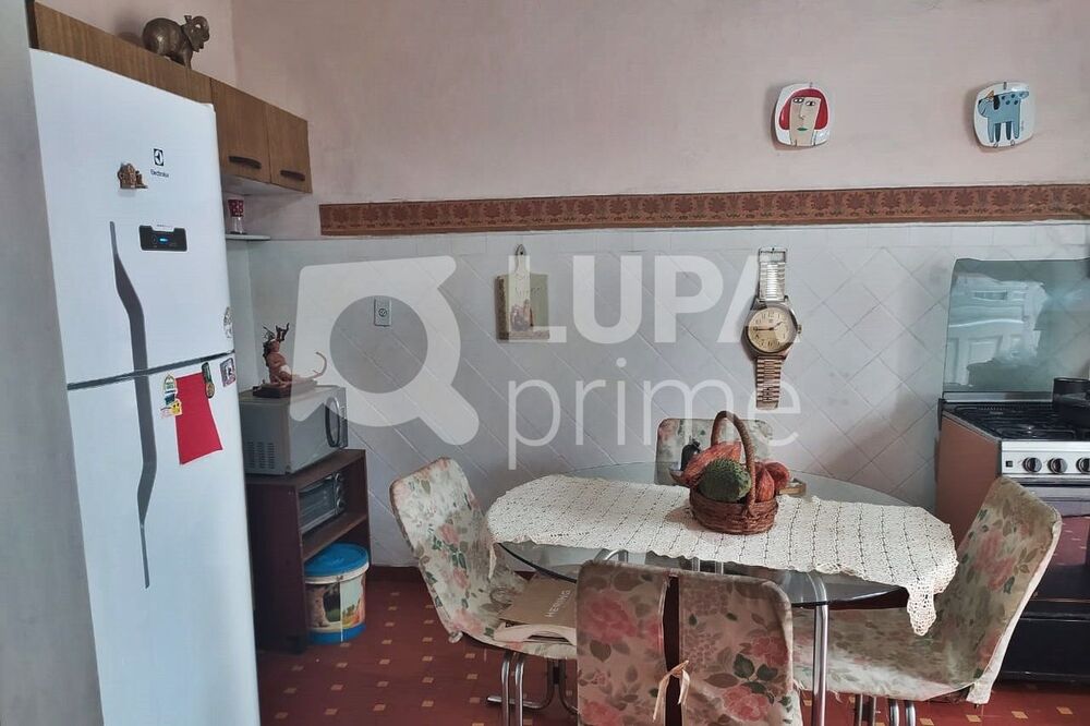 Casa, 3 quartos, 219 m² - Foto 3