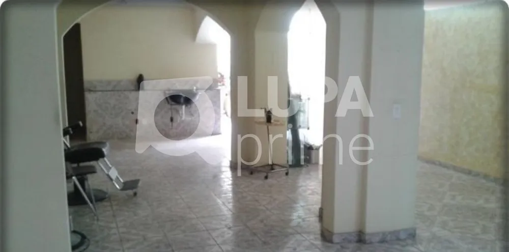 Casa, 6 quartos, 358 m² - Foto 1