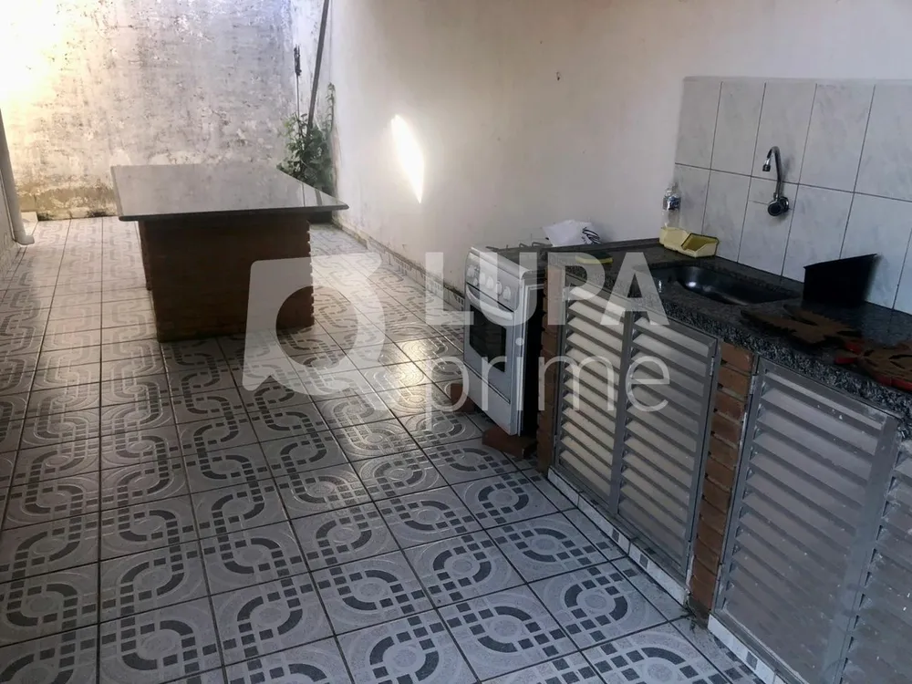 Casa, 3 quartos, 220 m² - Foto 3