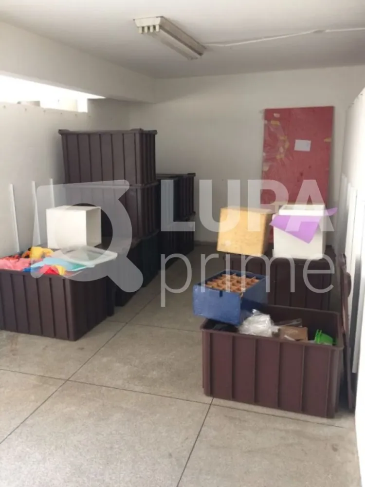 Depósito-Galpão, 240 m² - Foto 2