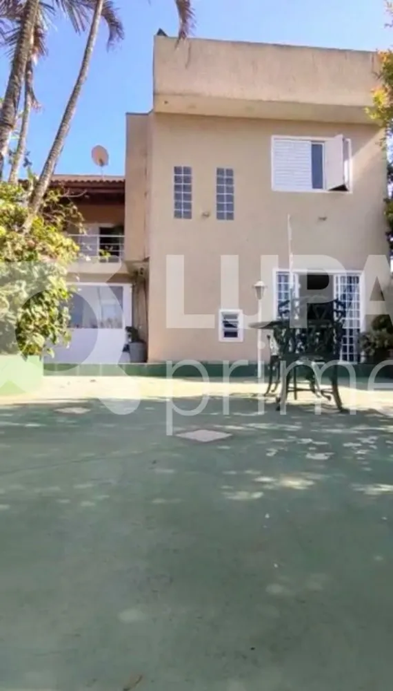Casa, 5 quartos, 120 m² - Foto 1