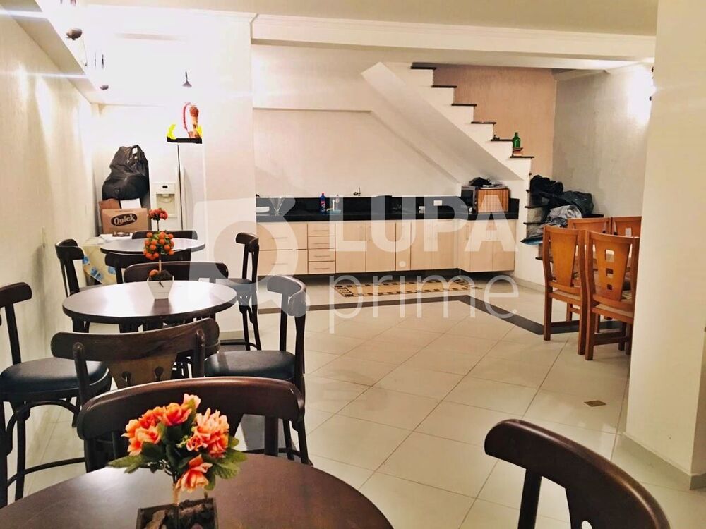 Casa, 3 quartos, 192 m² - Foto 3