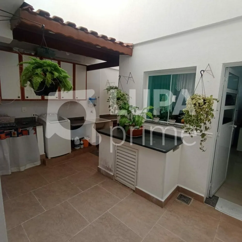 Casa, 5 quartos, 240 m² - Foto 12