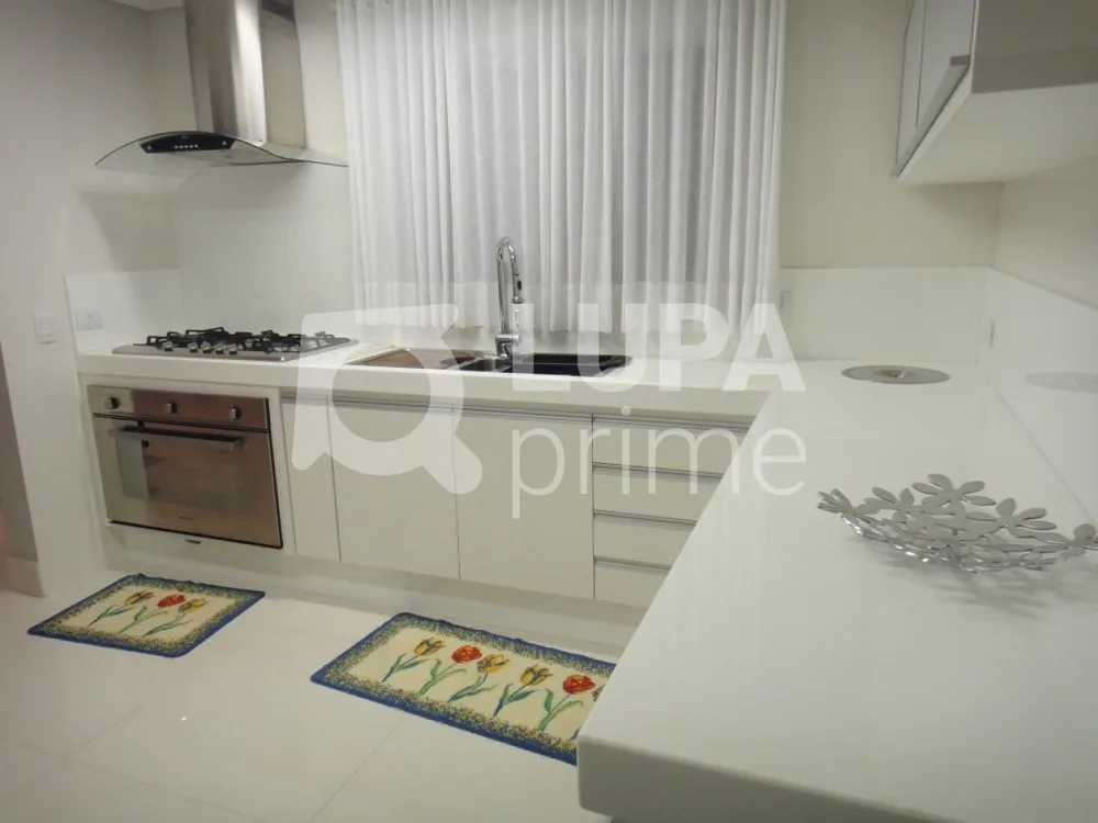 Casa, 3 quartos, 330 m² - Foto 10