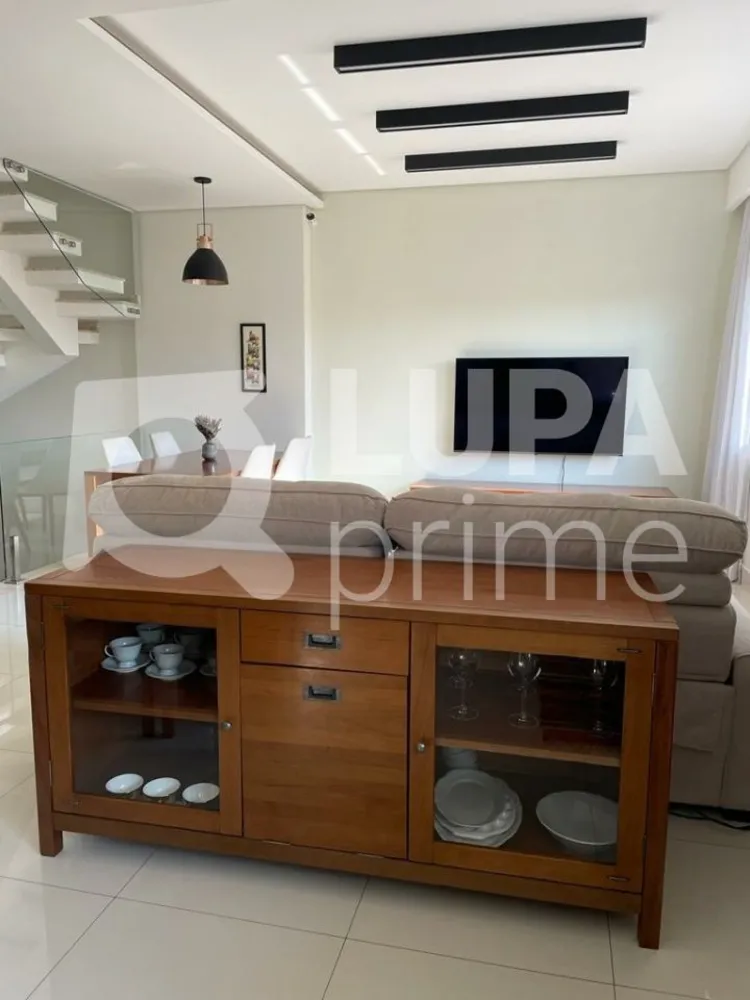 Casa, 3 quartos, 221 m² - Foto 3