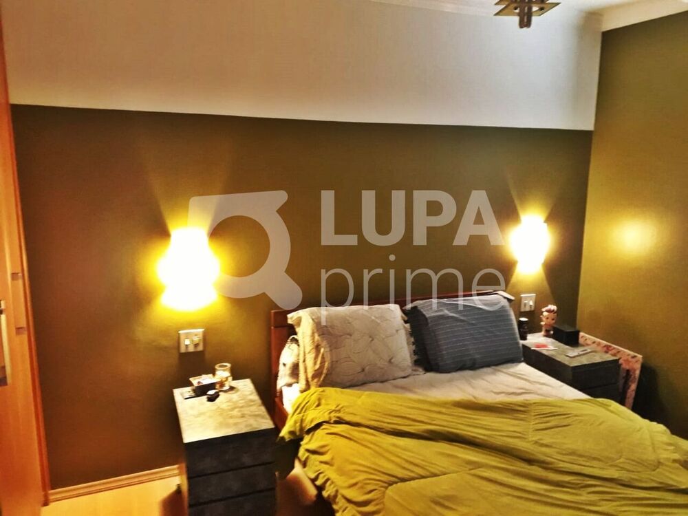 Apartamento à venda com 2 quartos, 60m² - Foto 1