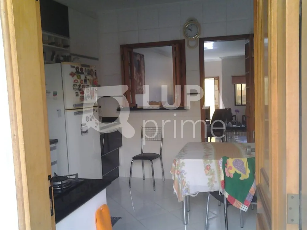 Casa, 4 quartos, 175 m² - Foto 9