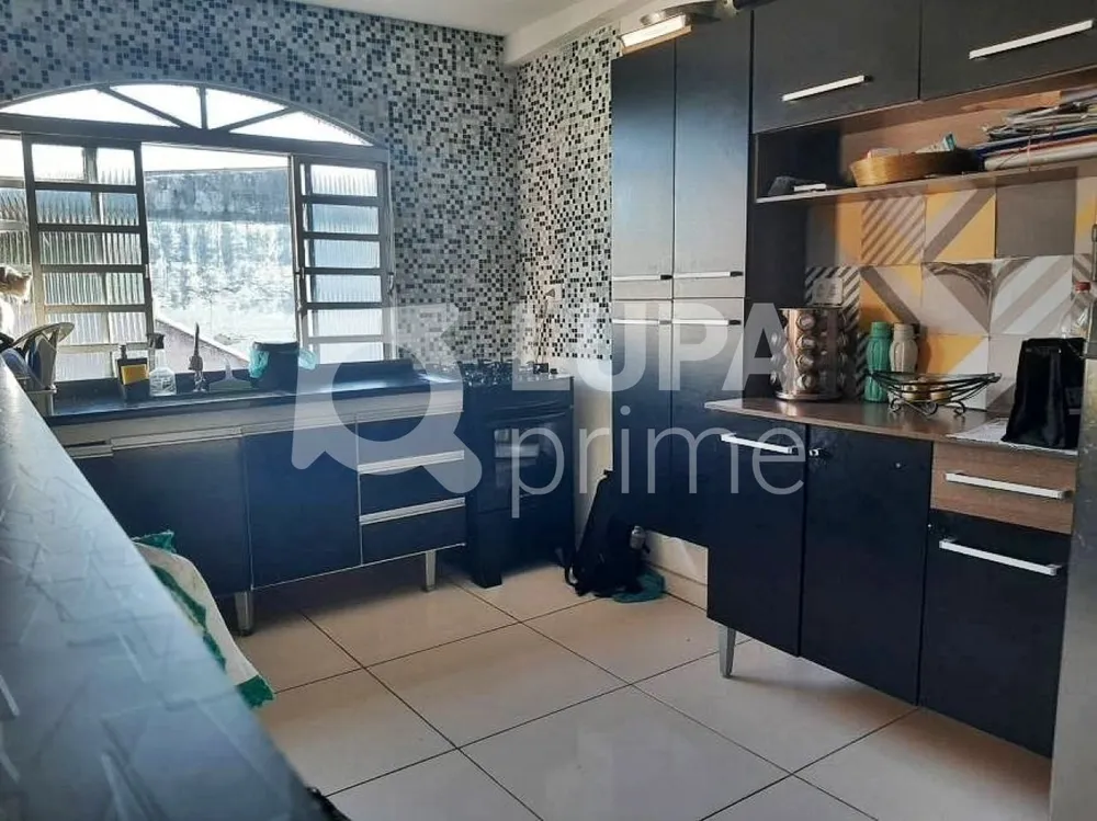 Casa, 4 quartos, 222 m² - Foto 10