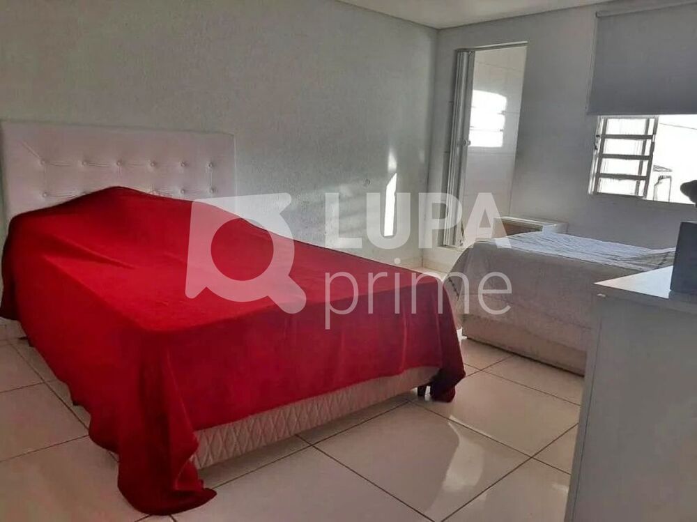 Casa, 4 quartos, 222 m² - Foto 3
