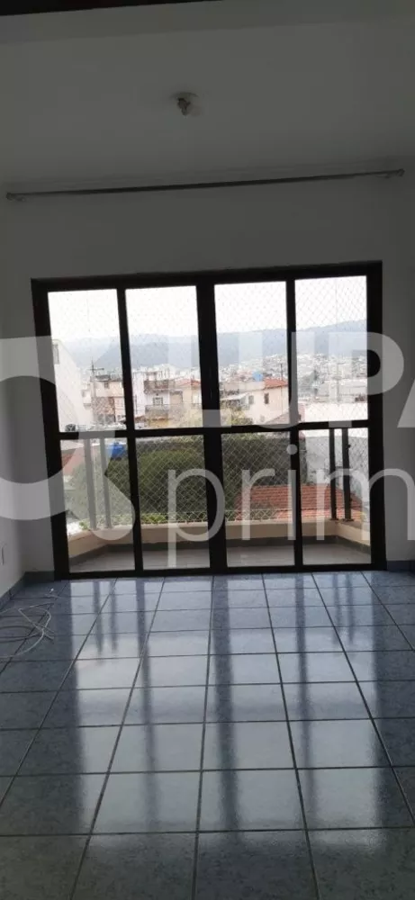 Apartamento à venda com 3 quartos, 80m² - Foto 1