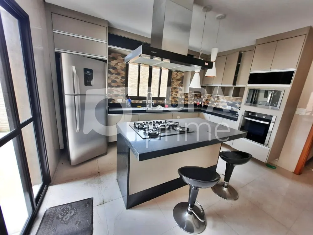 Casa, 3 quartos, 250 m² - Foto 6