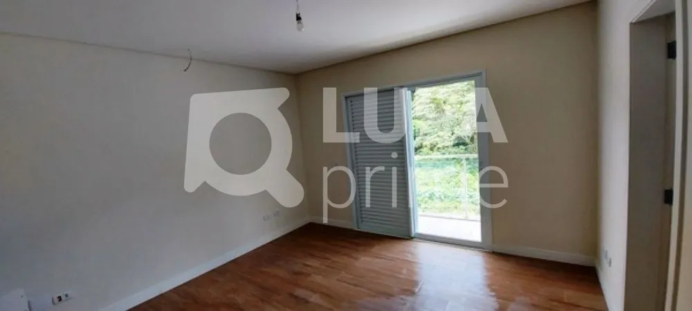 Casa, 3 quartos, 313 m² - Foto 3