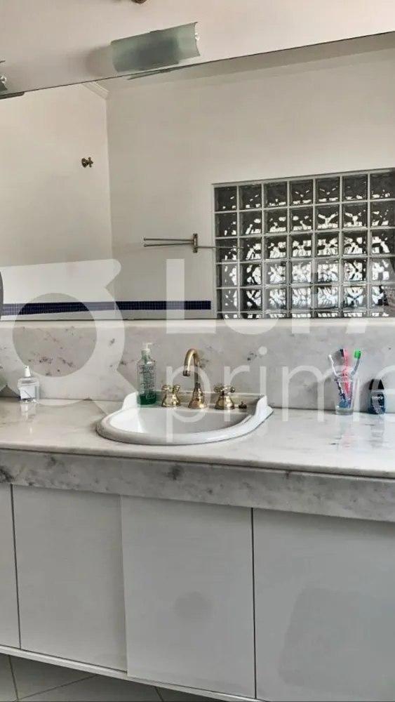 Casa, 4 quartos, 348 m² - Foto 1