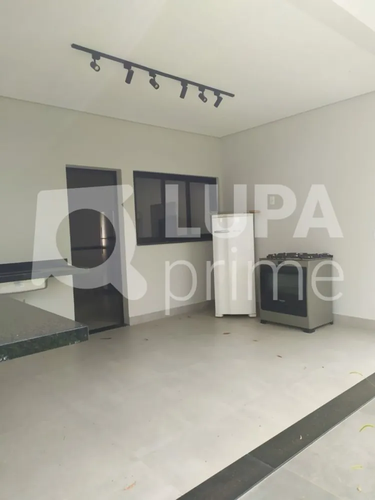 Casa, 3 quartos, 192 m² - Foto 8