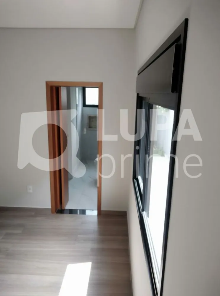Casa, 3 quartos, 192 m² - Foto 1