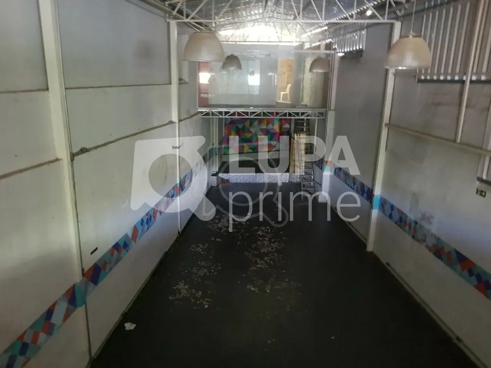 Depósito-Galpão, 330 m² - Foto 1