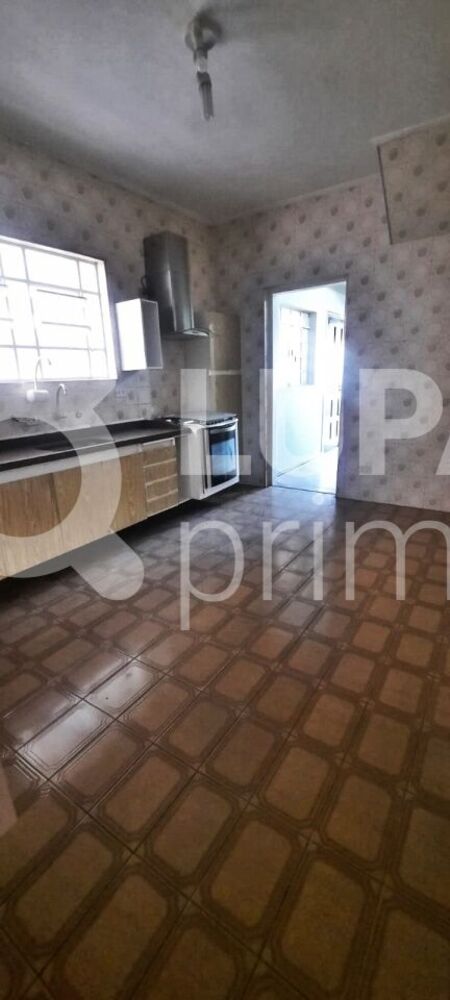 Casa à venda com 2 quartos, 130m² - Foto 7