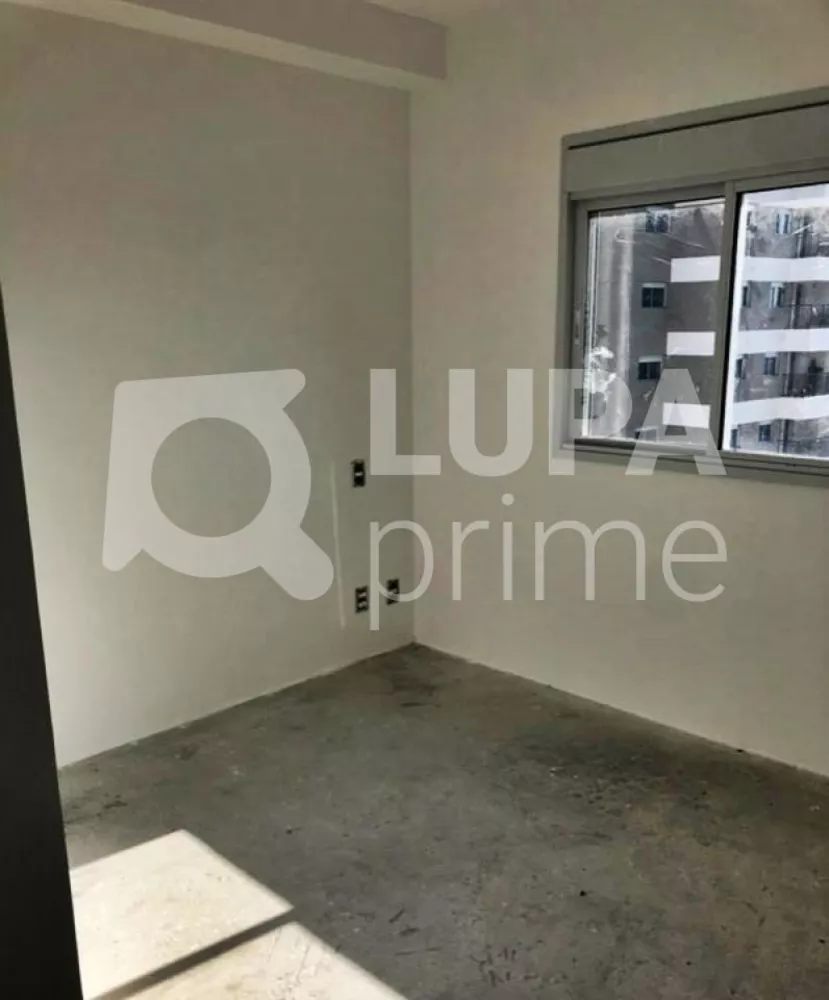 Apartamento à venda com 2 quartos, 67m² - Foto 1