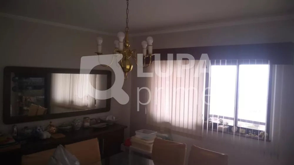 Apartamento à venda com 4 quartos, 236m² - Foto 4