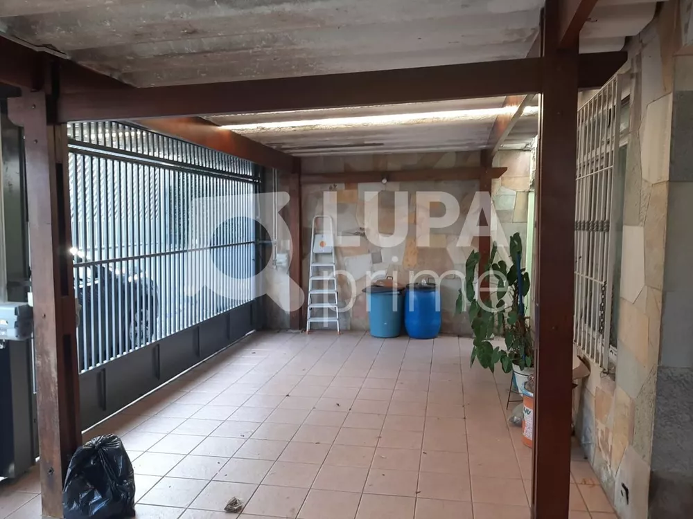 Casa à venda com 2 quartos, 180m² - Foto 4