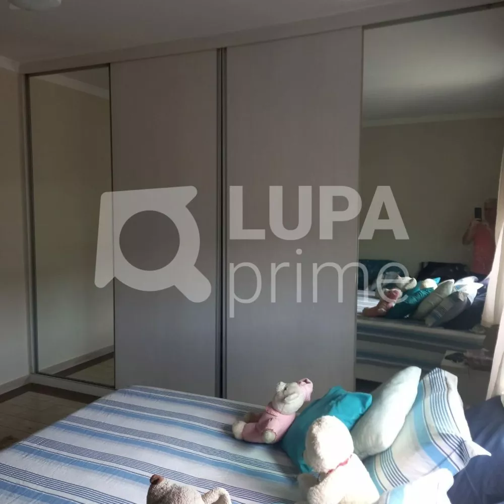 Casa, 3 quartos, 210 m² - Foto 12