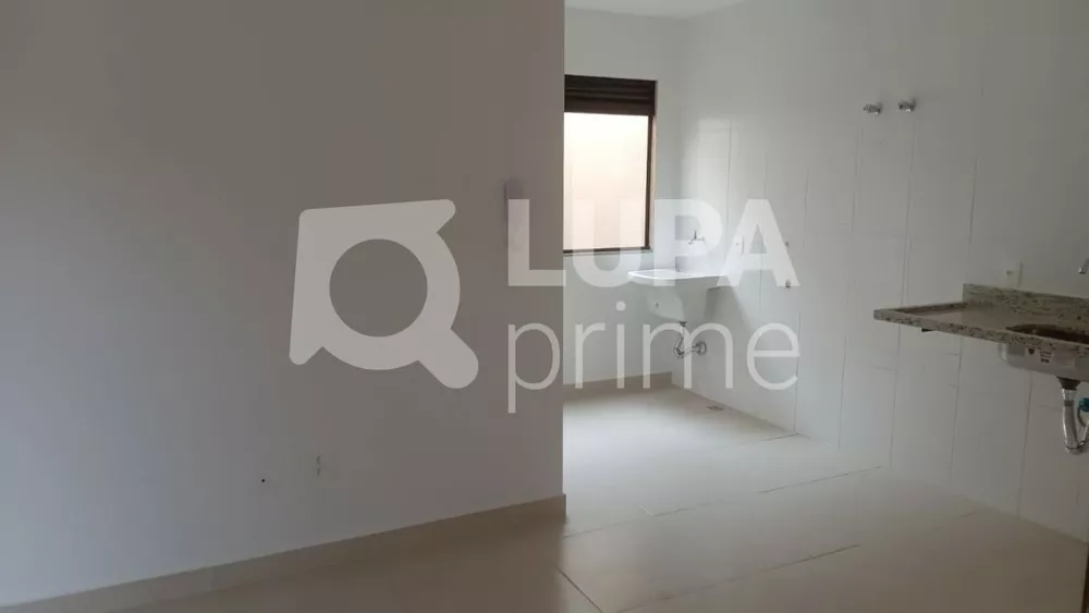 Casa de Condomínio à venda com 1 quarto, 30m² - Foto 2