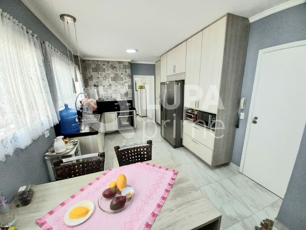 Apartamento, 4 quartos, 230 m² - Foto 8
