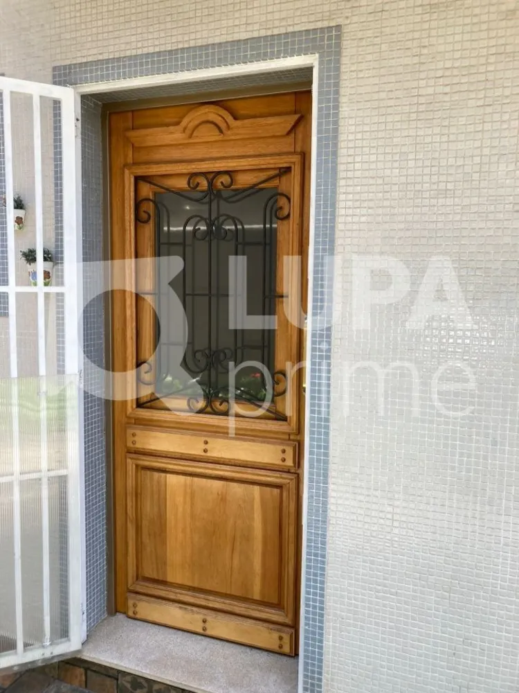 Casa, 3 quartos, 240 m² - Foto 14