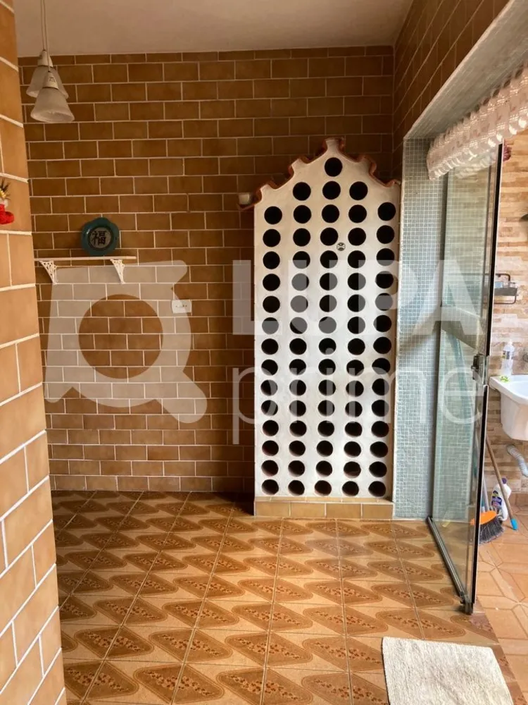 Casa, 3 quartos, 240 m² - Foto 2