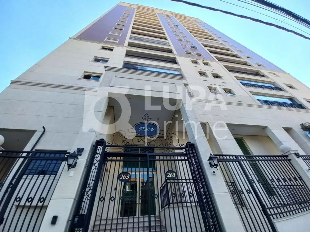 Apartamento à venda com 3 quartos, 133m² - Foto 1