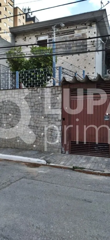 Casa, 6 quartos, 220 m² - Foto 1