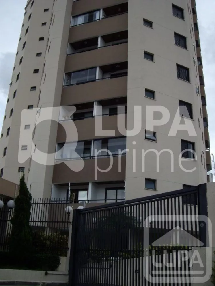 Apartamento à venda com 2 quartos, 66m² - Foto 1