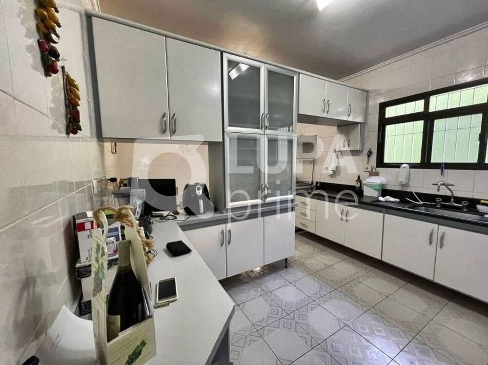 Casa, 3 quartos, 208 m² - Foto 11