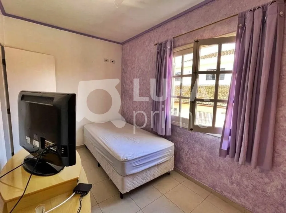 Casa, 3 quartos, 208 m² - Foto 2