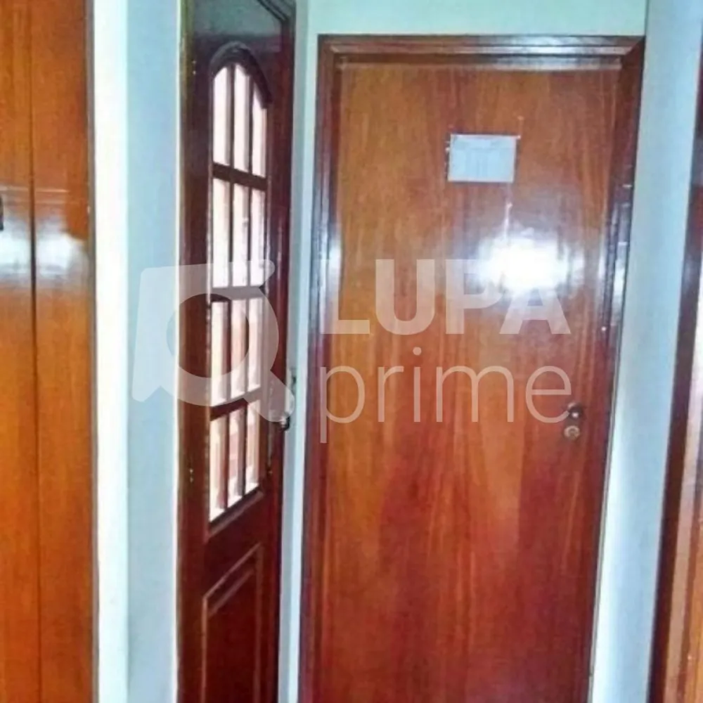 Casa, 3 quartos, 250 m² - Foto 13