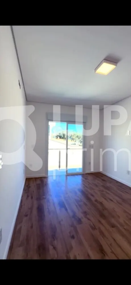 Casa, 3 quartos, 273 m² - Foto 1