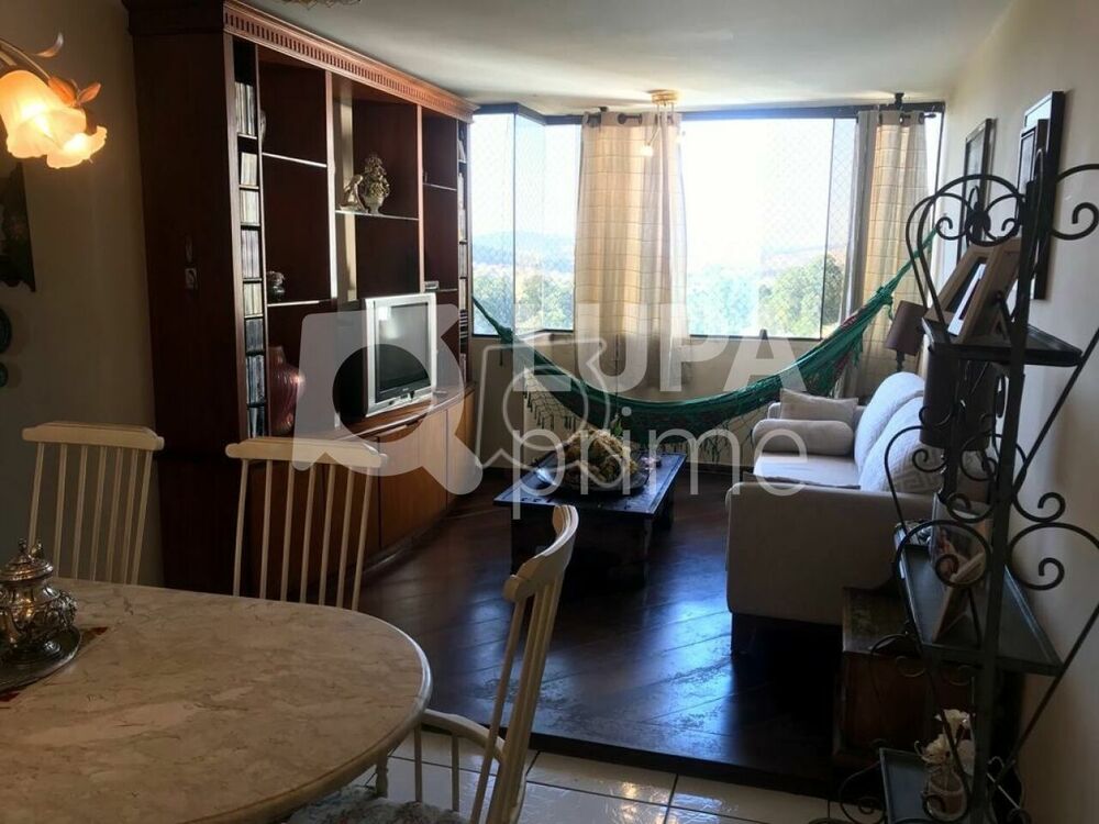 Apartamento à venda com 3 quartos, 90m² - Foto 3