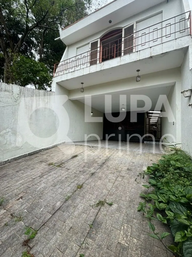 Casa, 3 quartos, 240 m² - Foto 1