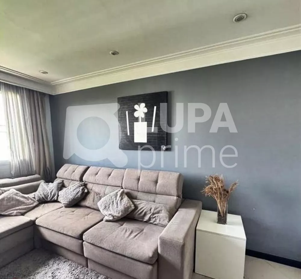 Apartamento à venda com 3 quartos, 83m² - Foto 2