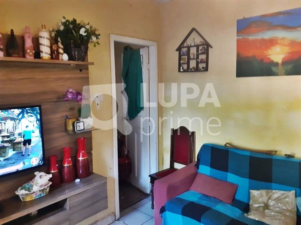 Casa, 2 quartos, 81 m² - Foto 2